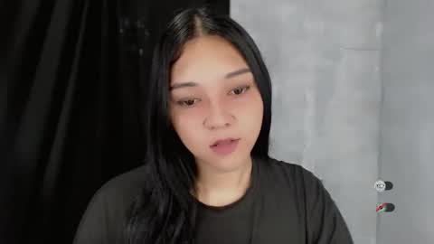 Shanti xhey online show from 10-28-25, 10:56