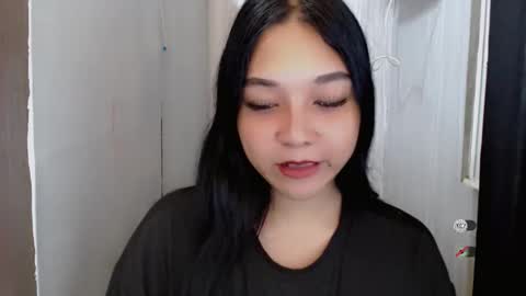 Shanti xhey online show from 11-23-25, 11:04