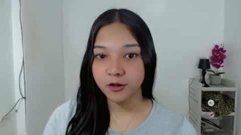Snapshot of alisa_sexmachine chatting on 06-03-26, 01:30 call me TRISHA online show from 06-03-26, 01:30