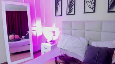     online show from 02-21-25, 11:54