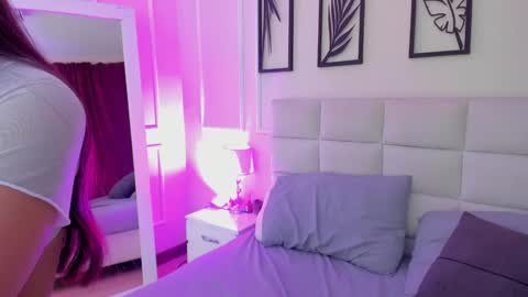     online show from 03-12-25, 11:01