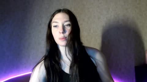 Snapshot of alisaadoll chatting on 01-07-25, 03:54 alisaadoll online show from 01-07-25, 03:54