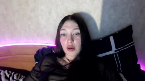 Snapshot of alisaadoll chatting on 05-06-26, 01:49 alisaadoll online show from 05-06-26, 01:49
