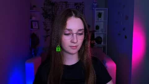 Snapshot of alisabliss chatting on 06-18-26, 07:07 Alisa online show from 06-18-26, 07:07
