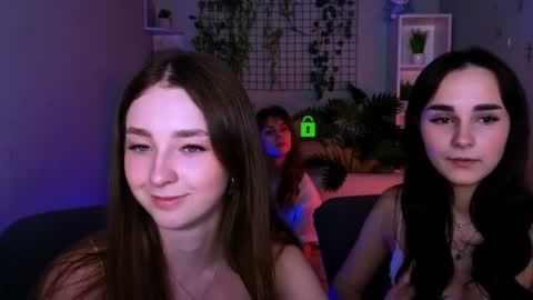 Snapshot of alisabliss chatting on 06-21-26, 07:27 Alisa online show from 06-21-26, 07:27