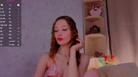 Snapshot of alisavine chatting on 07-17-26, 05:40 Alisa online show from 07-17-26, 05:40