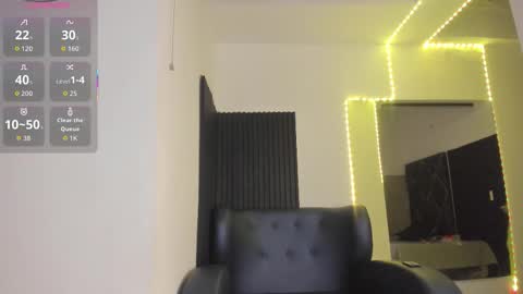 Snapshot of alise_mason chatting on 11-28-25, 09:17 alise_mason online show from 11-28-25, 09:17