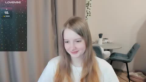 Alya online show from 11-20-25, 12:22