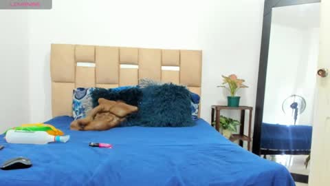 Snapshot of alishagoddes chatting on 01-29-25, 03:33 Goddess Alisha online show from 01-29-25, 03:33