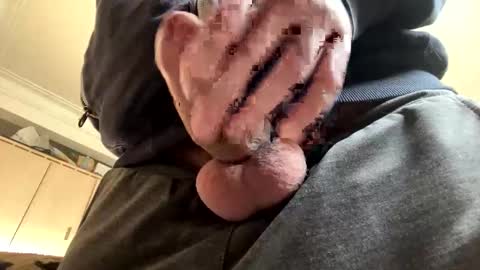 Snapshot of alisherof chatting on 01-30-25, 11:11 alisherof online show from 01-30-25, 11:11