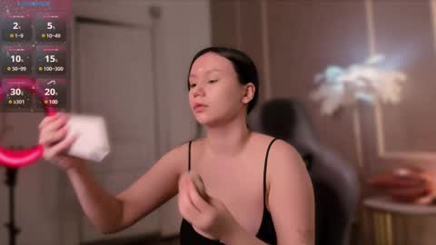 Snapshot of alisia_mars chatting on 02-24-25, 05:33 Alisia online show from 02-24-25, 05:33