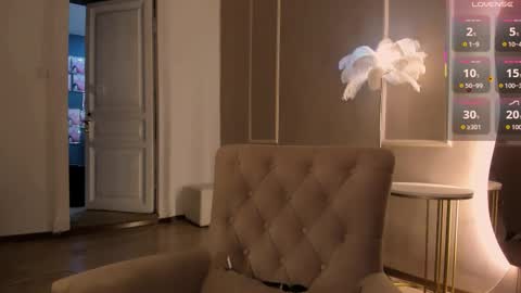 Snapshot of alisia_mars chatting on 09-14-25, 09:08 Alisia online show from 09-14-25, 09:08