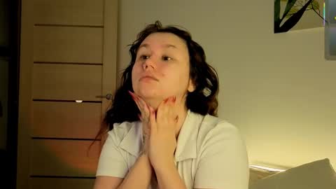 Snapshot of alisia_mars chatting on 11-07-25, 08:47 Alisia online show from 11-07-25, 08:47