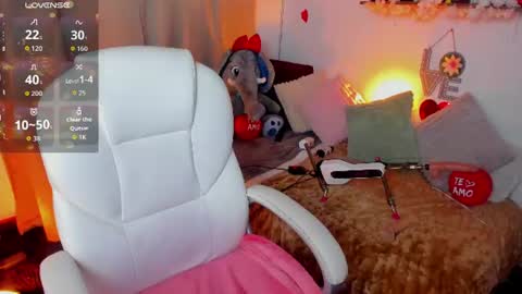   online show from 06-18-26, 05:19