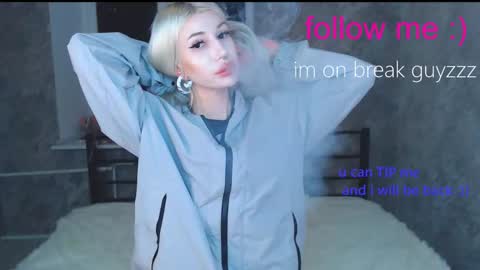 Alison online show from 10-30-25, 10:43