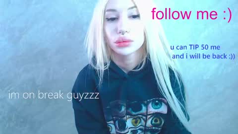 Alison online show from 04-11-26, 01:32