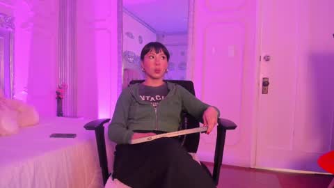 Alison Fishert online show from 01-06-25, 11:40