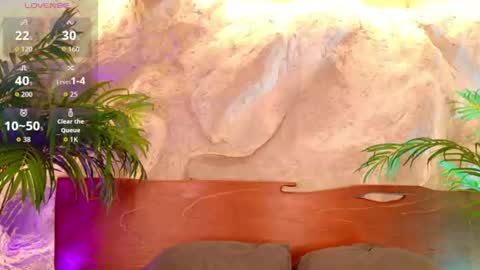 Snapshot of alisoon_moon chatting on 06-16-26, 10:34 Alison Moon online show from 06-16-26, 10:34