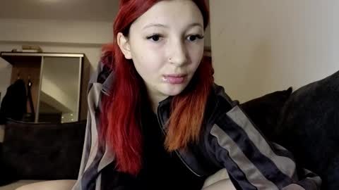 Snapshot of alissa_kiss_ chatting on 10-05-25, 05:11 alissa_kiss_ online show from 10-05-25, 05:11