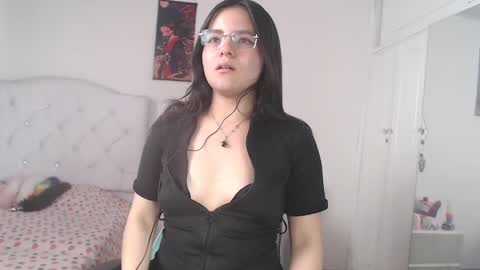 Snapshot of alissa_morrison chatting on 09-20-25, 06:31 alissa_morrison online show from 09-20-25, 06:31