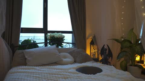 Alissa online show from 01-13-25, 06:49