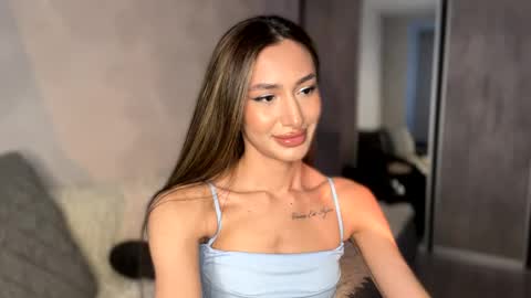 Snapshot of alissadreams chatting on 05-15-26, 02:35 Alissa online show from 05-15-26, 02:35