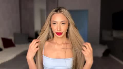 Snapshot of alissadreams chatting on 05-24-26, 02:33 Alissa online show from 05-24-26, 02:33