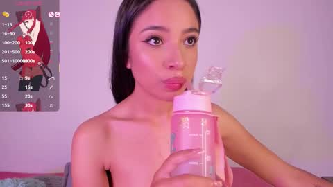 Mara  Isabel online show from 10-20-25, 11:05