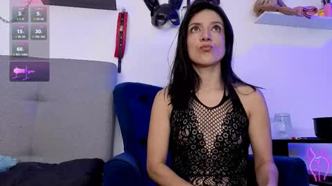 Snapshot of alisson0002 chatting on 11-18-25, 10:09 alisson0002 online show from 11-18-25, 10:09