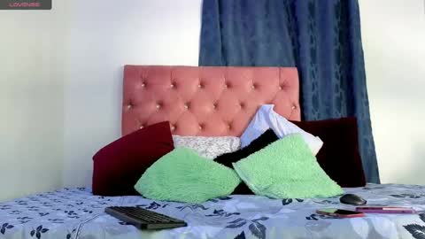 Snapshot of alisson0002 chatting on 05-03-26, 12:22 alisson0002 online show from 05-03-26, 12:22