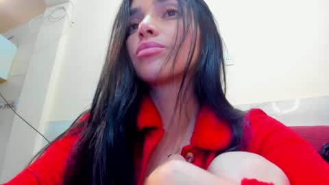 Snapshot of alisson369_ chatting on 01-07-25, 02:30 Alisson369 online show from 01-07-25, 02:30