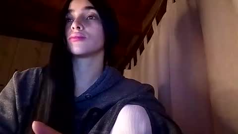 Snapshot of alisson369_ chatting on 02-13-25, 08:59 Alisson369 online show from 02-13-25, 08:59