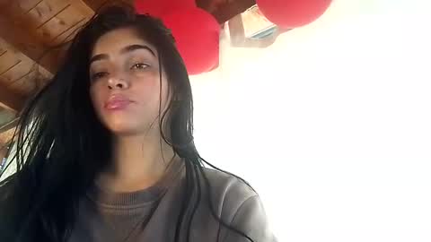 Snapshot of alisson369_ chatting on 02-17-25, 04:26 Alisson369 online show from 02-17-25, 04:26