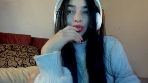 Snapshot of alisson369_ chatting on 09-09-25, 08:58 Alisson369 online show from 09-09-25, 08:58