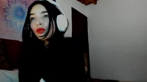 Snapshot of alisson369_ chatting on 09-28-25, 10:53 Alisson369 online show from 09-28-25, 10:53