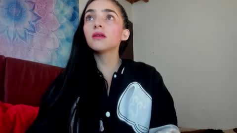 Snapshot of alisson369_ chatting on 10-12-25, 11:53 Alisson369 online show from 10-12-25, 11:53