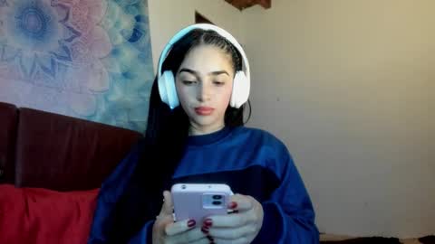 Snapshot of alisson369_ chatting on 10-13-25, 10:37 Alisson369 online show from 10-13-25, 10:37