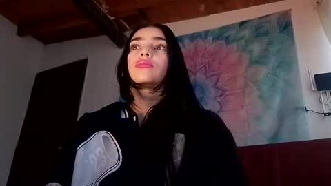 Snapshot of alisson369_ chatting on 11-10-25, 11:09 Alisson369 online show from 11-10-25, 11:09