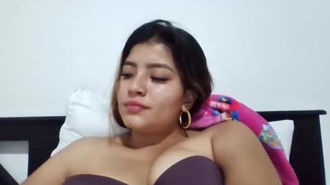 Snapshot of alisson_lover13 chatting on 02-10-26, 02:48 Alisson Lover13 online show from 02-10-26, 02:48