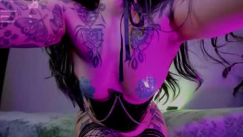    online show from 03-22-26, 02:59