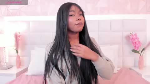 Snapshot of alisson_thompson_ chatting on 03-03-25, 07:28 alisson_thompson_ online show from 03-03-25, 07:28