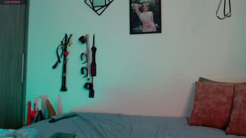 Alisson Beckett online show from 12-12-24, 09:26