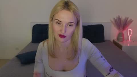 Snapshot of alisssarose chatting on 01-07-25, 07:38 alisssarose online show from 01-07-25, 07:38