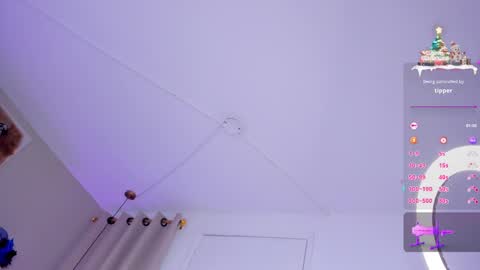 Snapshot of alissyadanger chatting on 12-21-24, 09:33 TATIS online show from 12-21-24, 09:33