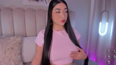 Snapshot of alissyadanger chatting on 01-11-26, 03:00 TATIS online show from 01-11-26, 03:00