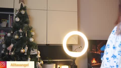 A L I T A online show from 01-23-25, 05:42