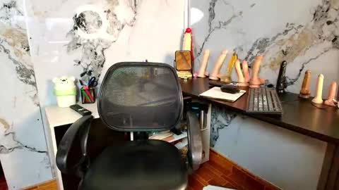 Alix online show from 03-14-26, 01:34