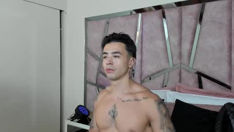 Snapshot of alixmartin1 chatting on 09-23-25, 08:23 alix online show from 09-23-25, 08:23