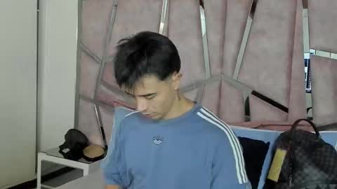 Snapshot of alixmartin1 chatting on 10-17-25, 08:11 alix online show from 10-17-25, 08:11