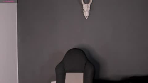 Aliz online show from 03-06-25, 02:09